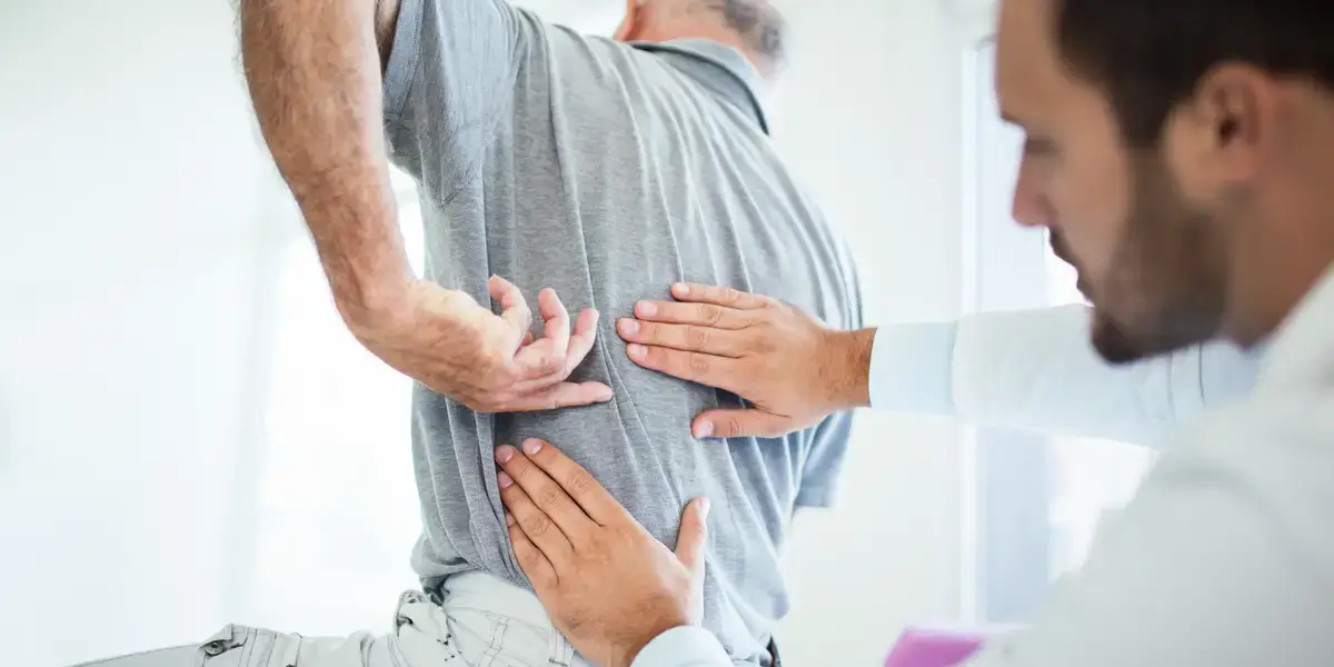 Consulta con nefrólogo